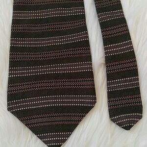 Kenneth Cole New York Brown Silk Tie 56"